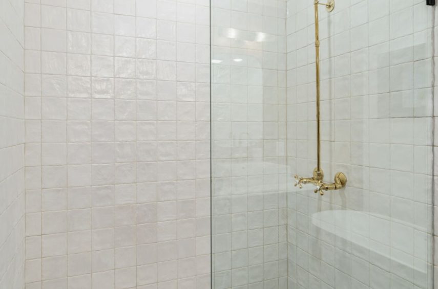 24-web-or-mls-1226 Federal St RE-Full-24